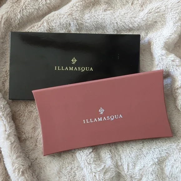 🌻5/$25 Illamasqua's Nude Collection Unveiled Artistry Palette - Picture 3 of 7